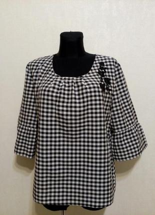 Блузка в клеточку с вышивкой taifun