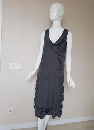 Оригинальное трикотажное платье в полоску с вышивкой anna scott2 фото