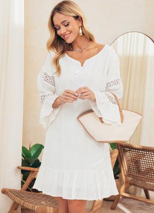 Платье-вышиванка свободного кроя