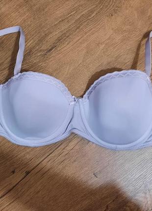 Бюстгальтер  на бірці 75с, може бути на 75в
