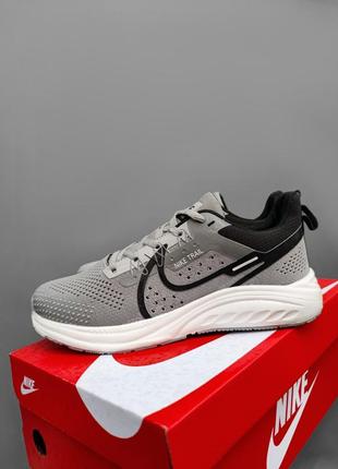 Nike zoom traill