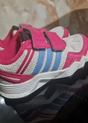 Кросівки adidas р. 23