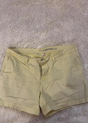 Шорти