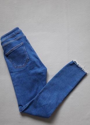 Крутые подростковые стрейчевые джинсы скинни с рваностями высокая посадка  new look 915 generation9 фото
