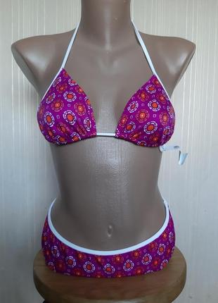 Роздільний купальник. італія