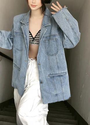 Джинсовий жіночий піджак сорочка з необробленими краями5 фото