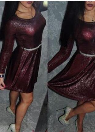 Платье с блеском