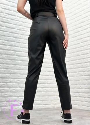 Женский прямые кожаные брюки2 фото