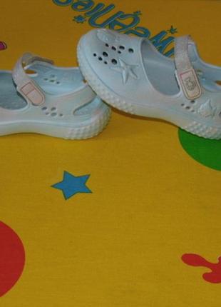 Сабо crocs - cupcake - uk 8.5 eu 25 - стелька - 16 см. - оригинал!!!