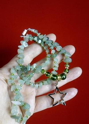 Колье из натурального  зелёного кварцита обладает магическими и лечебными свойствами