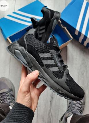 Кроссовки adidas 3