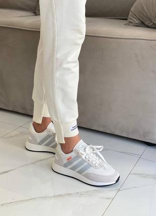 Женские кроссовки adidas iniki light grey    #адидас10 фото