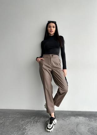 Модные женские штаны эко-кожа 42-44,46-48 мокко,черный4 фото