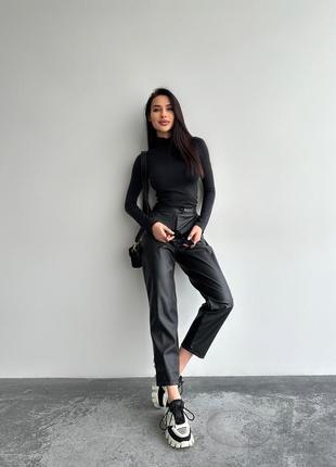 Модные женские штаны эко-кожа 42-44,46-48 мокко,черный5 фото