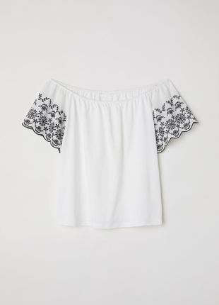 Модна блузка з вишивкою с-м h&m