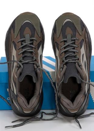 Adidas yeezy boost 700 v2 brown, мужские кроссовки адеидас зи буст 700 весна осень, мужественные кроссовки адедас лозы буст 7008 фото