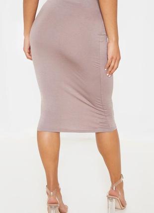 Миди юбка prettylittlething basic taupe long line midi skirt2 фото