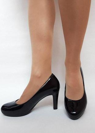 Лаковані туфлі clarks шкіра ортопедична устілка