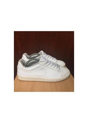 Чоловічі кросівки nike court majestic