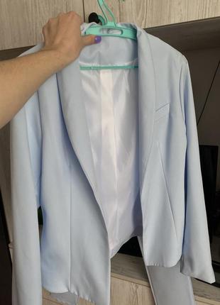 Новий костюм