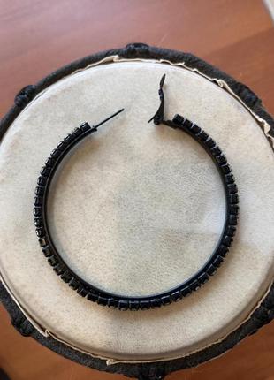 Серьги -кольца большие круглые сережки со стразами черные серебряные 60 /70/ 80 мм4 фото