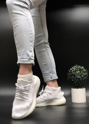 Женские кроссовки adidas yeezy boost 350 white \ адедас изи буст 350 белые5 фото