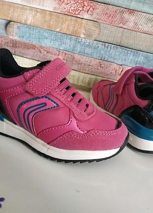 Нові кросівки geox maisie