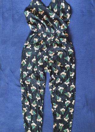 Легкий летний комбинизон