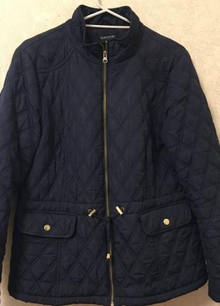 Стеганая курточка на синтепоне