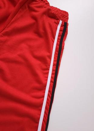 Спортивные штаны красного цвета prettylittlething7 фото