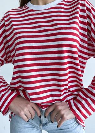 Тельник / футболка женская оверсайз с длинным рукавом в красную полоску9 фото