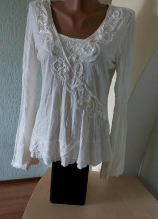 Трикотажна жата блузка з мереживом і кольорами