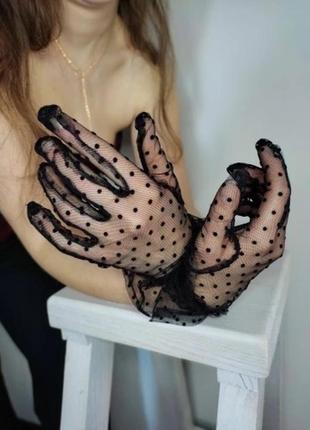 Крутые тюлевые прозрачные перчатки черные в капюшоне3 фото