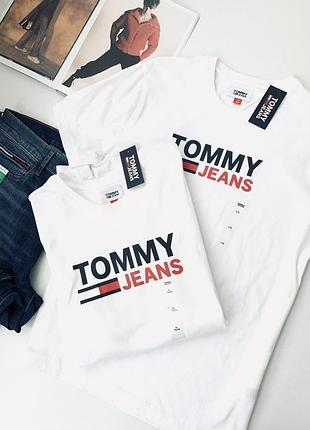 Футболка чоловіча tommy hilfiger jeans