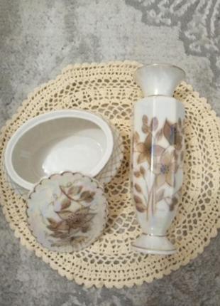 Ваза та скринька порцеляна