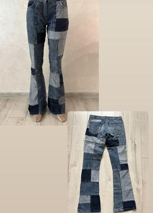 Джинси кльош у дизайнерському стилі