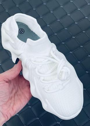 Кросівки унісекс adidas yeezy 450 white кроссовки женские мужские адидас изи буст 4504 фото