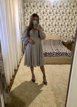 Шикарна сукня 46р