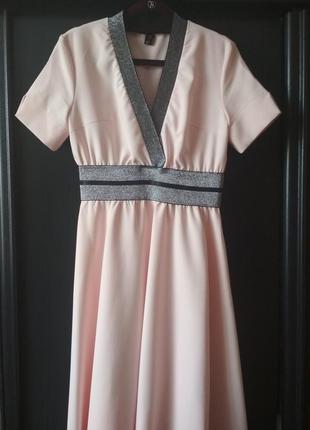 Ніжне плаття