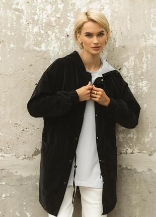Куртка-парка женская длинная водонепроницаемая с капюшоном черного цвета4 фото