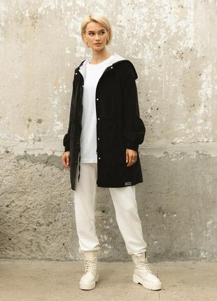 Куртка-парка женская длинная водонепроницаемая с капюшоном черного цвета7 фото