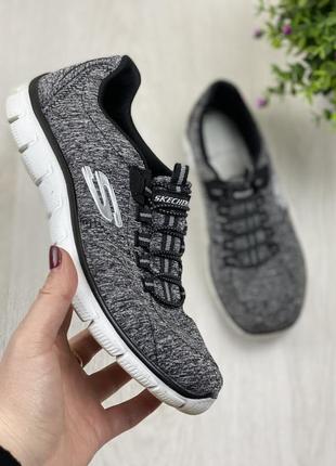 Кроссовки skechers