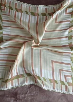 Шелковый платок iталийского бренда passigatti