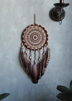 Еко-ловець снів ручної роботи "дикий" з пір'ям і дерев'яними намистинами. діаметр 17 см8 фото