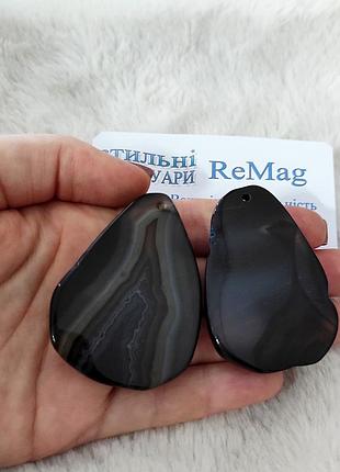 Кулон из натурального камня черно - голубой агат в природной форме. размеры 10 * 40 мм.