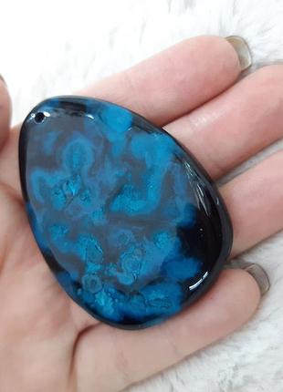 Кулон из натурального камня черно - голубой агат в природной форме. размеры 10 * 40 мм.