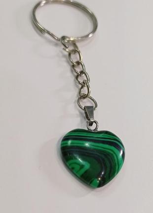 Натуральный камень малахит кулон в форме сердечка на брелке медсталь - оригинальный подарок девушке8 фото
