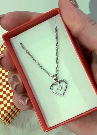 Колье "нежное сердце циркон в серебре" из ювелирного сплава - солидный подарок девушке в коробочке