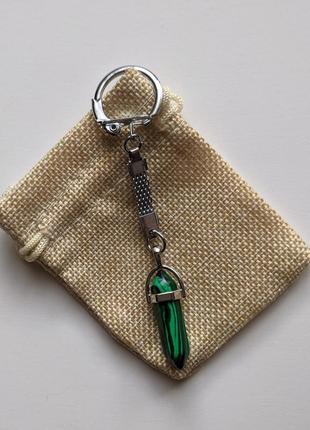 Натуральный камень малахит кулон маятник в виде кристалла шестигранника на шнурочке - подарок парню, девушке3 фото