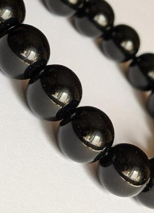 Браслет із натурального каменю чорний агат гладкі намистини у формі сфери - оригінальний подарунок дівчині, жінці3 фото